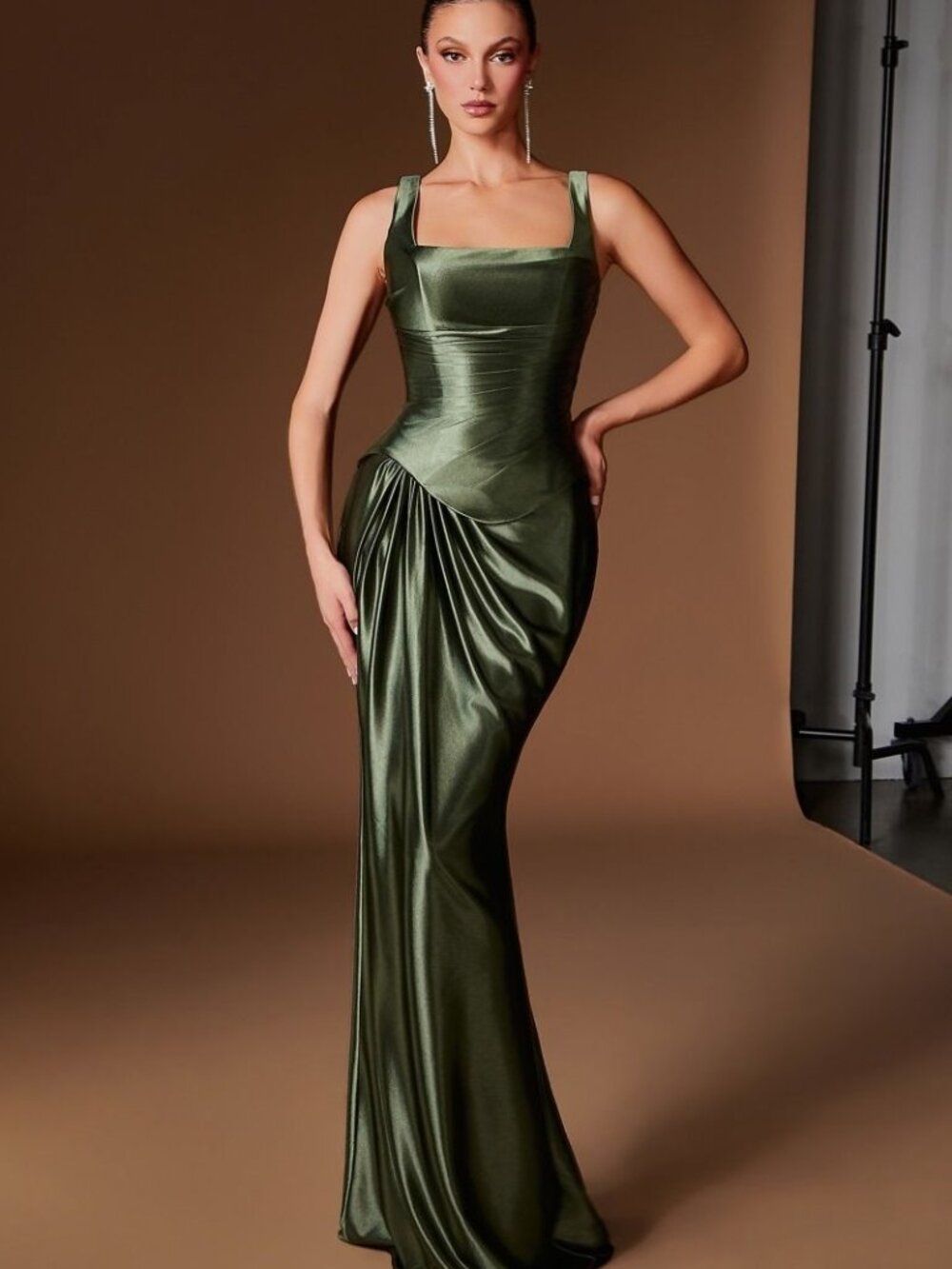 OLIVE GREEN FORMAL DRESS. NAVY BLUE FITTED PARTY PROM BRIDESMAID NEW GOLD WEDDIN